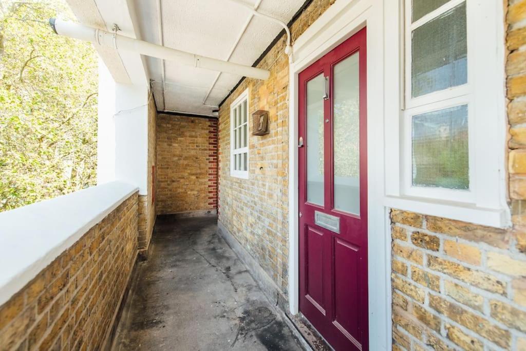 Charming 2 Bedroom Flat In The Heart Of Kings Cross, Londra Esterno foto
